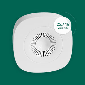 Måling av luftkvalitet innendørs med Frient Air Quality Sensor. Zigbee-sensoren overvåker VOC, temperatur og luftfuktighet, og kan brukes til varsler og smarthusautomasjoner.