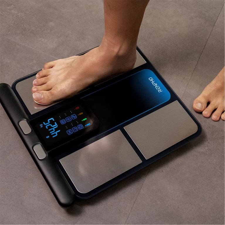 RENPHO MorphoScan smart personvekt med 50+ kroppsmål, åtte elektroder, segmentanalyse og Bluetooth. Følg vekt, kroppsfett og muskelmasse i appen.
